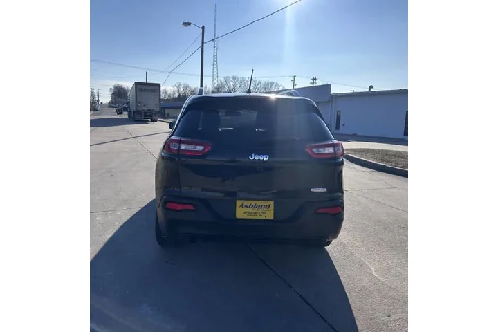 $8500 : 2018 Cherokee Latitude image 6