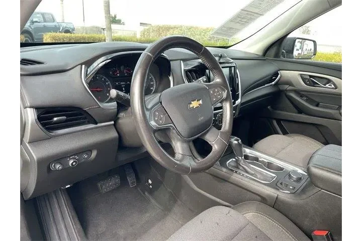 $20888 : Chevrolet Traverse 2019 LT C image 10