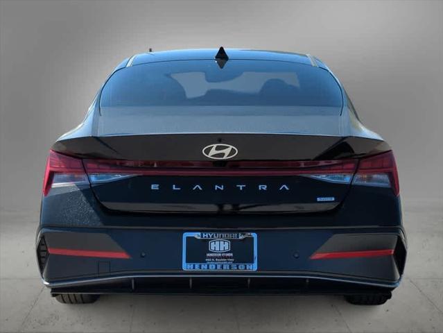 $29640 : New 2024 Hyundai ELANTRA HYBR image 4