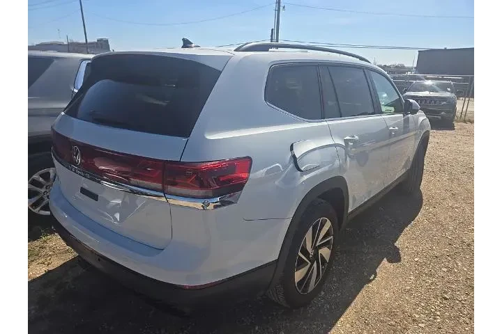 $32883 : Volkswagen Atlas 2025 SE 4dr image 3
