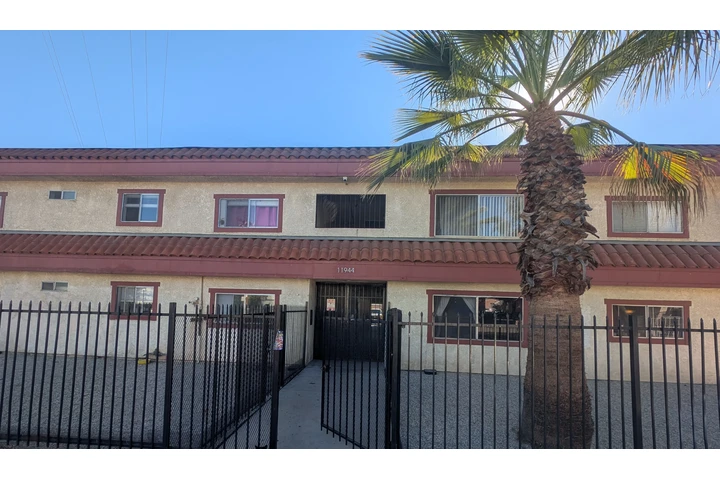 $2195 : 2 recmaras 2 espacios image 7