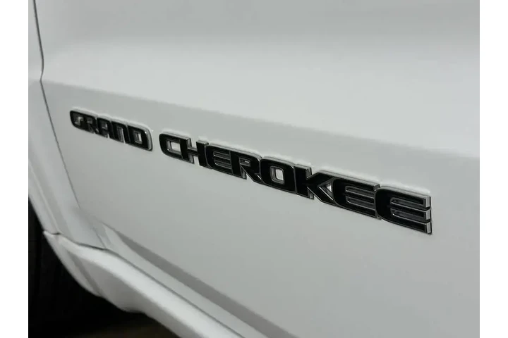 $20143 : Jeep Grand Cherokee 2019 4x2 image 7