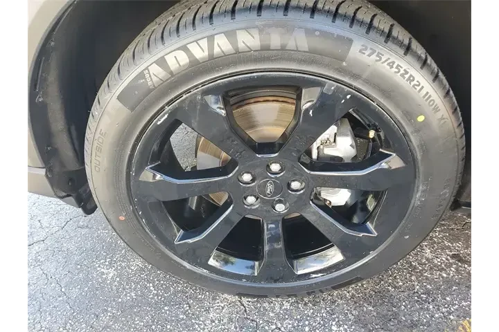 Ford Explorer 2023 ST-Line 4 image 6