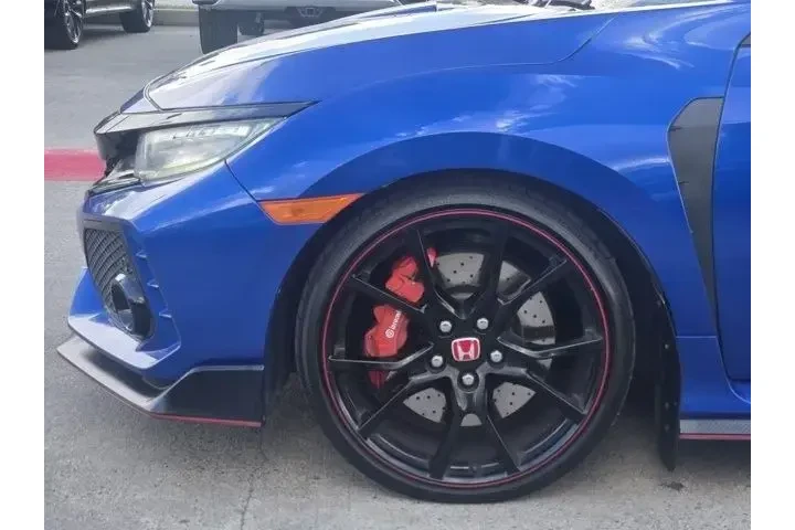 $37309 : Honda Civic 2018 Type R Tour image 8