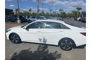 $20820 : Hyundai ELANTRA Hybrid 2023 thumbnail