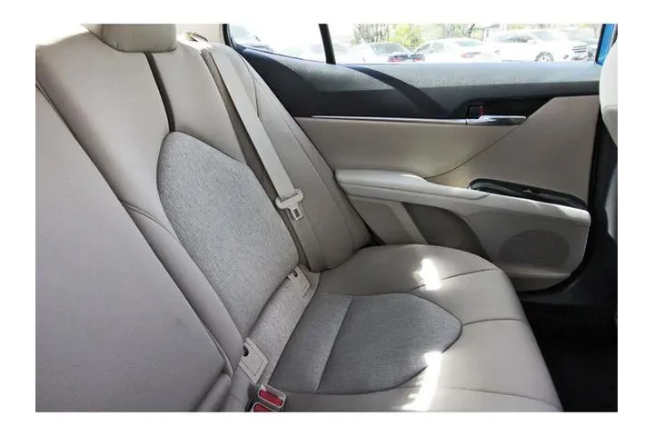 $20338 : Toyota Camry 2020 LE 4dr Sed image 10