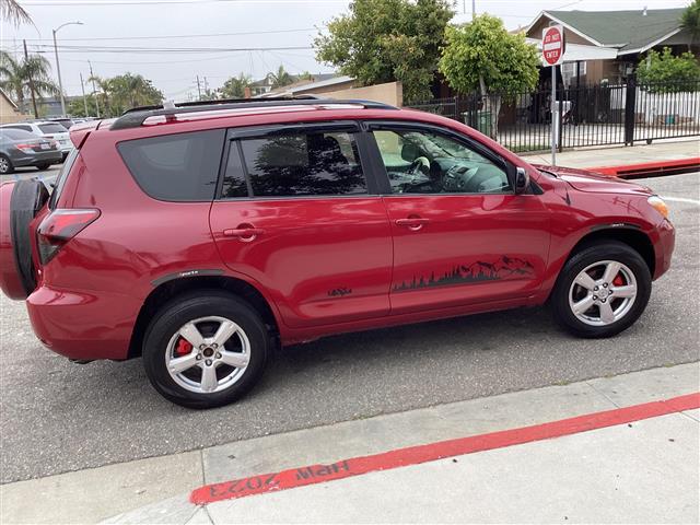 $6590 : Toyota RAV4-4WD-07-<7pasajeros image 9