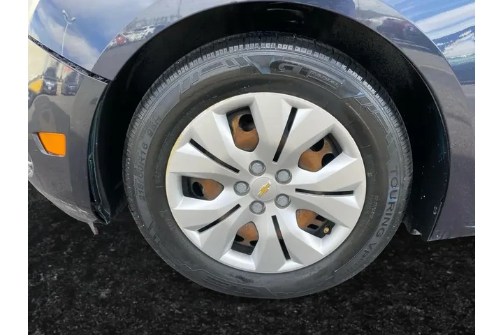 $11500 : Chevrolet Cruze Limited 2016 image 6