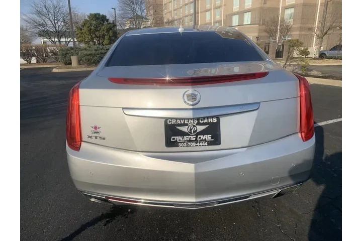 $8995 : 2013 XTS Luxury Collection image 5