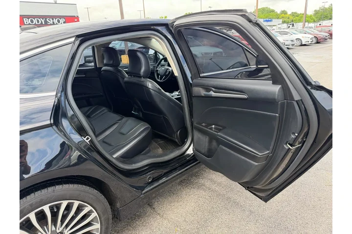 2018 Fusion Titanium image 9