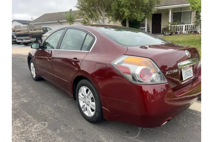 $6000 : 2012 Altima 2.5 S image 10