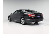 $23998 : Honda Accord 2018 Touring 4d thumbnail