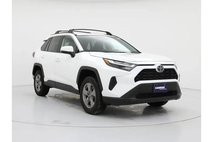 $32998 : Toyota RAV4 2024 AWD XLE 4dr image 1