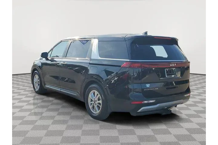 $24622 : Kia Carnival 2022 LX 4dr Min image 3