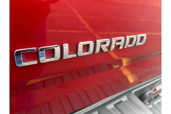 $11900 : 2016 Colorado Z71 image 9