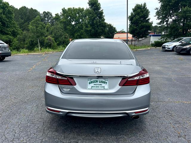 2017 Accord LX Sedan CVT image 3