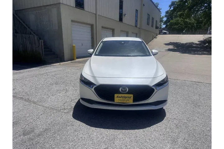 $14900 : 2020 3 Sedan Select image 9