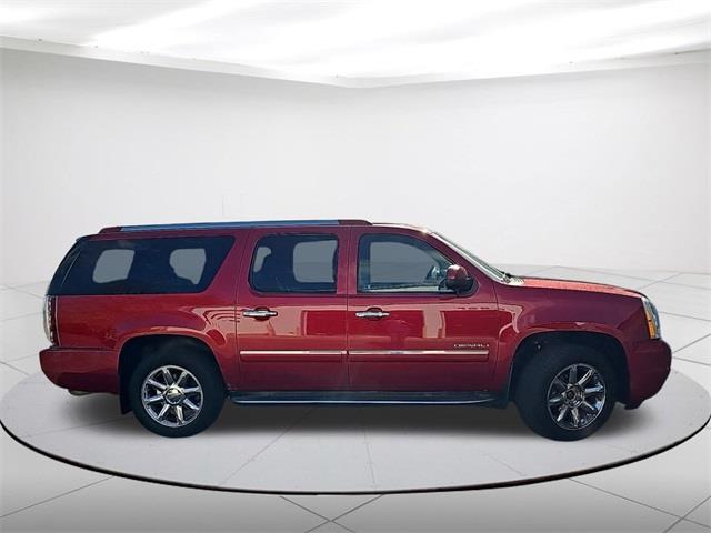 $13990 : Pre-Owned 2012 Yukon XL Denali image 2