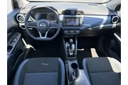$16999 : Nissan Versa 2025 SV 4dr Sed thumbnail