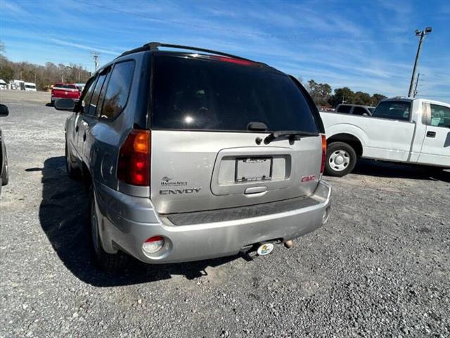 $4495 : 2007 GMC Envoy SLT image 2