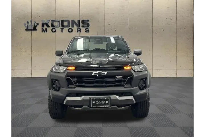 $32000 : Chevrolet Colorado 2023 4x4 image 3