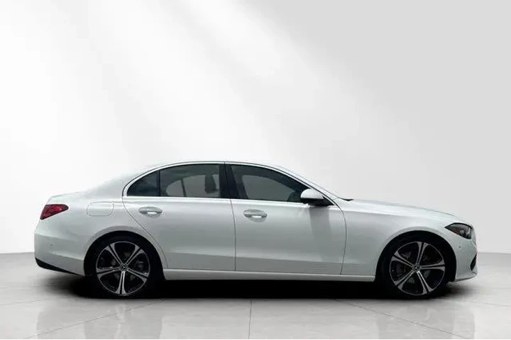 $38317 : Mercedes-Benz C-Class 2025 C image 3