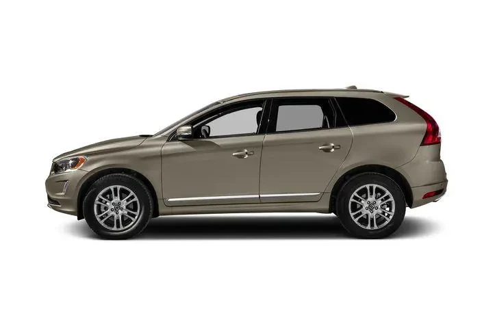 $11225 : Volvo XC60 2017 AWD T6 Inscr image 2