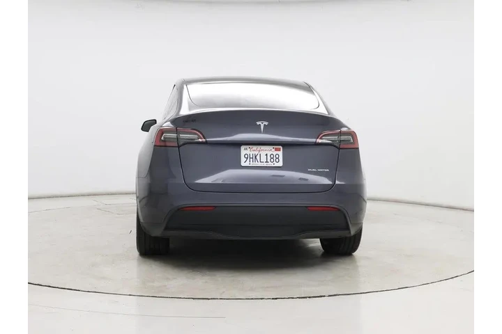 $32998 : Tesla Model Y 2023 AWD Long image 6