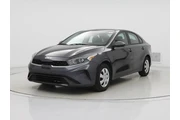 $15998 : Kia Forte 2022 FE 4dr Sedan thumbnail