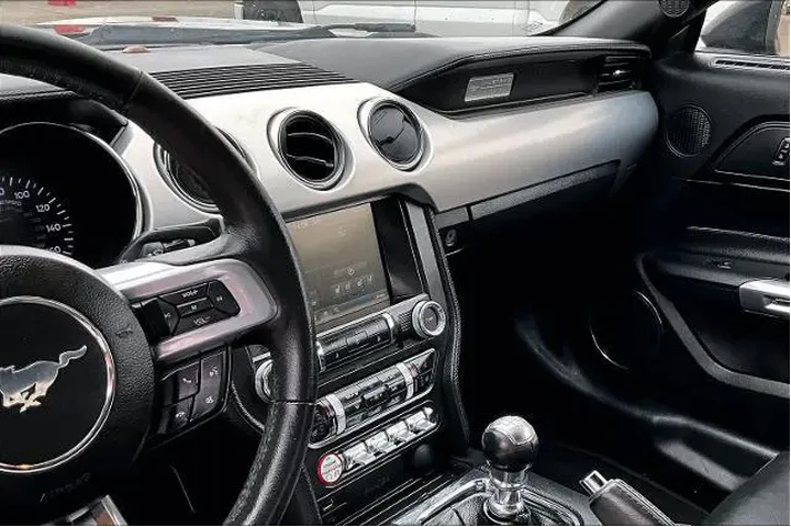 $28478 : Ford Mustang 2015 GT Premium image 7