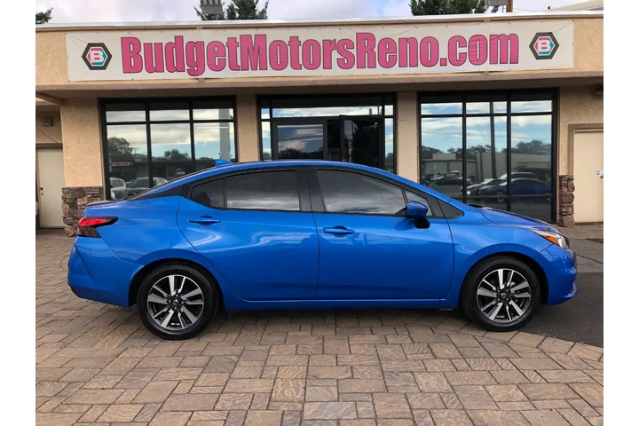 $11990 : 2021 Versa SV image 2