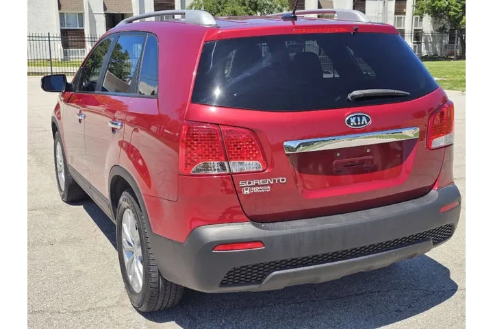 $5500 : 2011 Sorento LX image 8