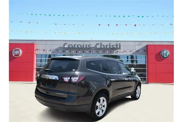 2016 Traverse LT image 8