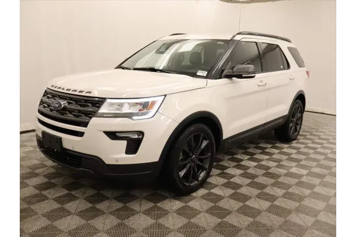 $10994 : Ford Explorer 2018 XLT 4dr S image 1