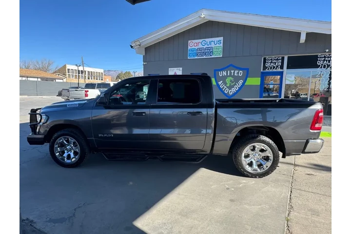 2024 RAM 1500 Big Horn Crew C image 8