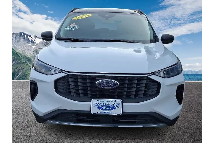 $22997 : Ford Escape 2023 AWD Active image 2