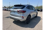 $27658 : Ford Escape 2023 AWD ST-Line thumbnail