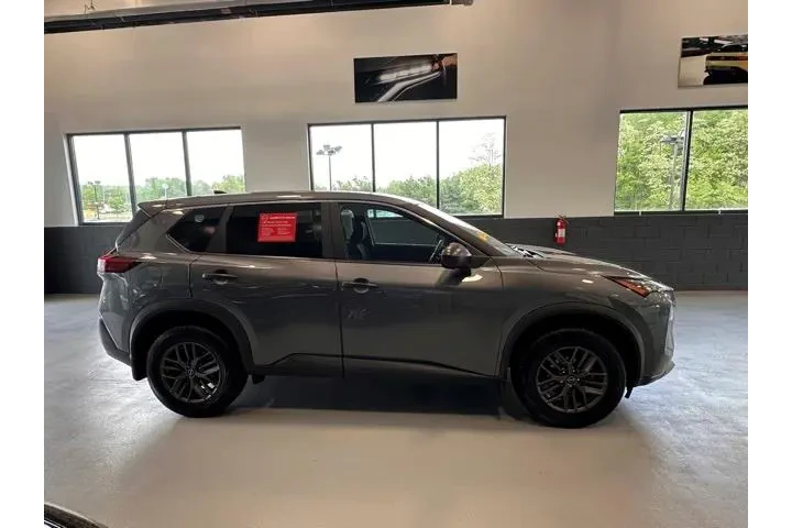 $21395 : Nissan Rogue 2023 AWD S 4dr image 7