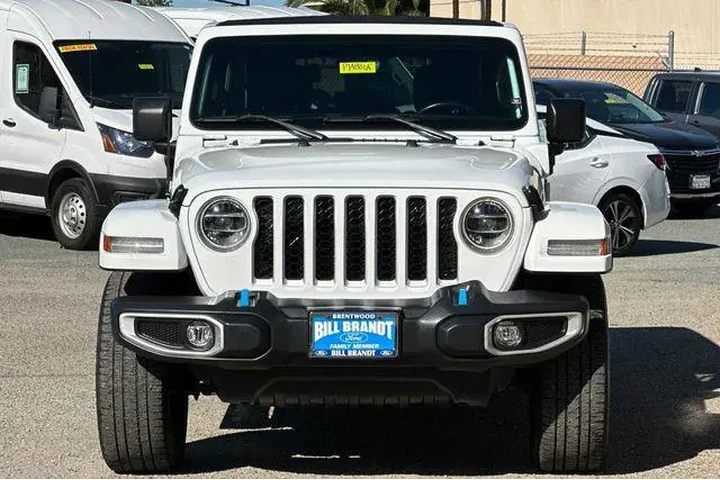 $31856 : Jeep Wrangler Unlimited 2022 image 6