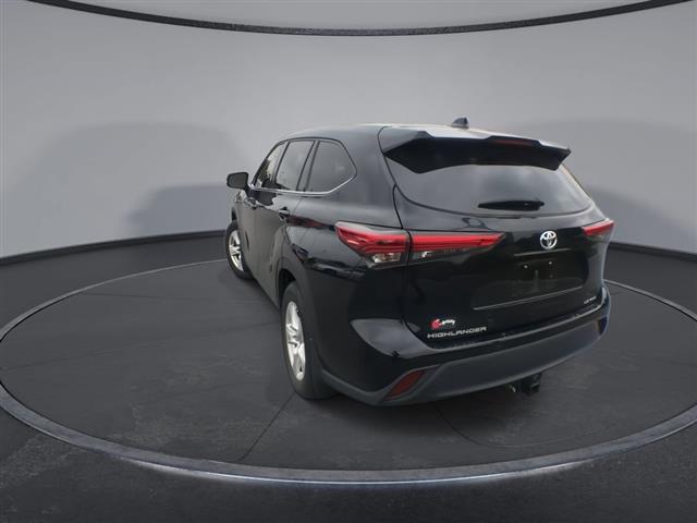 $30500 : PRE-OWNED 2021 TOYOTA HIGHLAN image 7