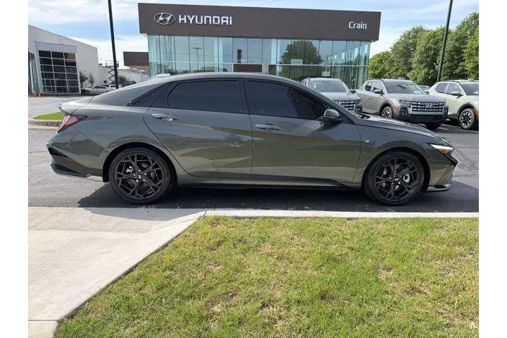 $25443 : Hyundai ELANTRA 2024 N Line image 8