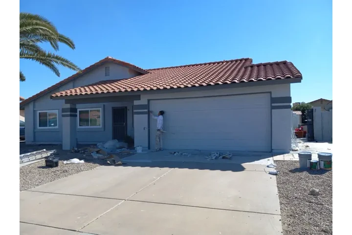 Pintura interior y exterior image 6