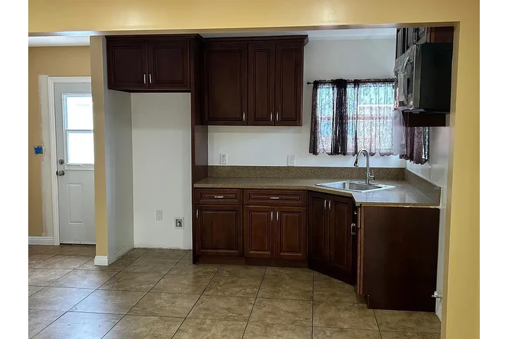 $1600 : LYNWOOD-RENTO CASA 3 RECÁM💧🛜 image 1