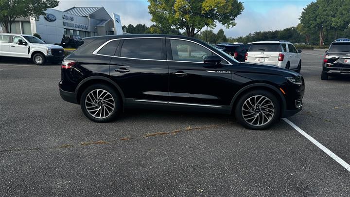 $33400 : PRE-OWNED 2019 LINCOLN NAUTIL image 7