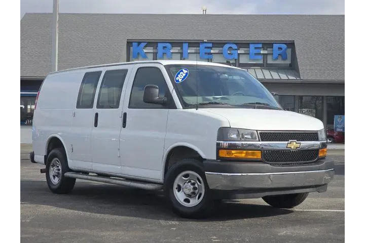 $32299 : Chevrolet Express 2024 2500 image 2