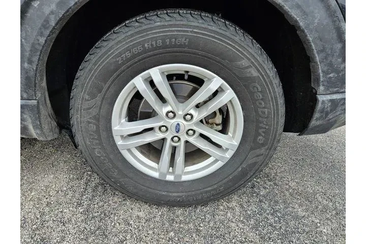 $29000 : Ford Explorer 2023 AWD XLT 4 image 9