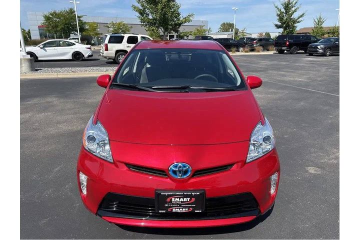 $15000 : 2013 Prius Two image 9