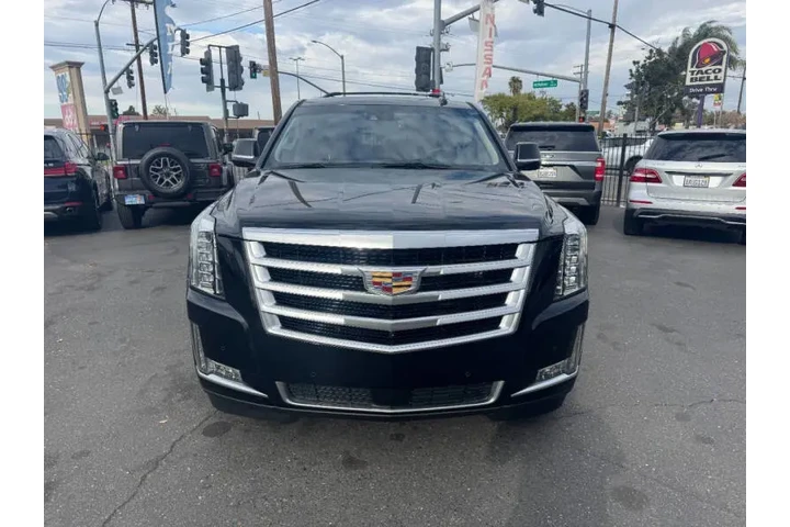 $22998 : 2016 Escalade Premium Collect image 4