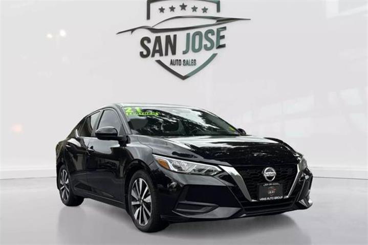 2021 NISSAN SENTRA SV SEDAN 4D image 1