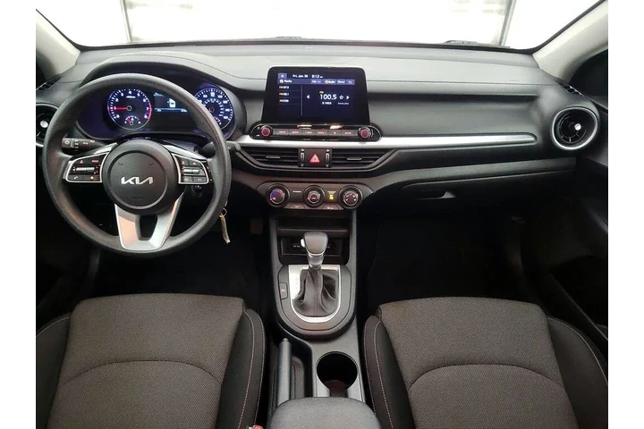 $16998 : Kia Forte 2023 LXS 4dr Sedan image 9